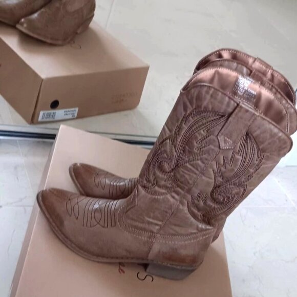 Sz6 Western Or Beyonce... Cowgirl Boots 👢🤠❤️ - Picture 1 of 5